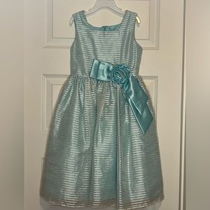 Girls dress size 7